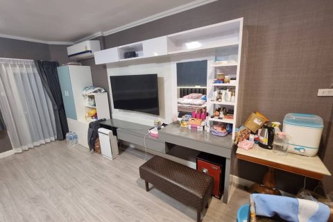 Townhouse à Huai Khwang, Bangkok, Thaïlande 4 chambres № 170840 - photo 11