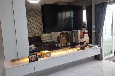 Townhouse à Huai Khwang, Bangkok, Thaïlande 4 chambres № 170840 - photo 3