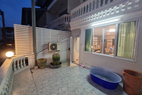 Townhouse à Huai Khwang, Bangkok, Thaïlande 4 chambres № 170840 - photo 18