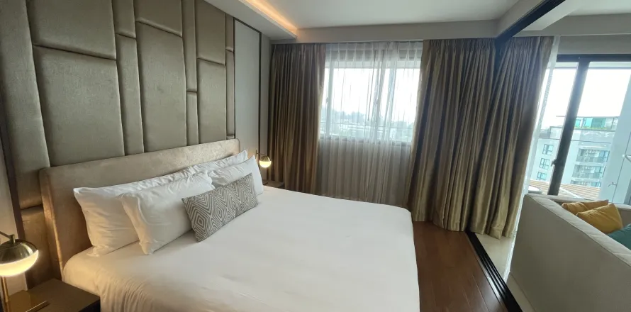 Studio in the Condo in Phuket, Thailand № 170836