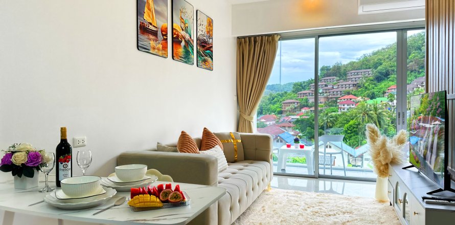 Studio in the Condo in Phuket, Thailand  № 135513