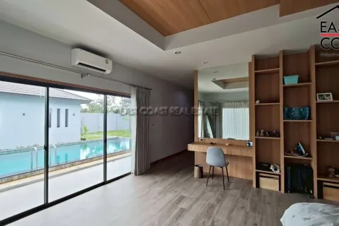 Casa de 3 dormitorios en Pattaya, Tailandia № 212876 - foto 9