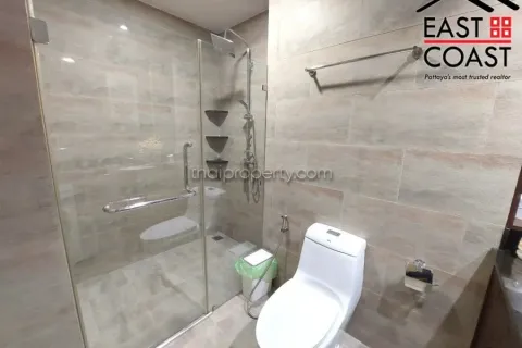 Condominio de 2 dormitorios en Jomtien Beach, Pattaya, Tailandia № 212874 - foto 21
