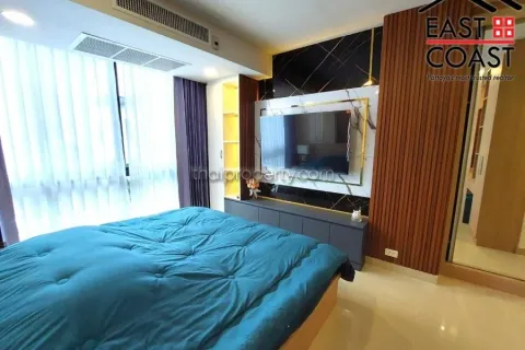 Condominio de 2 dormitorios en Jomtien Beach, Pattaya, Tailandia № 212874 - foto 18