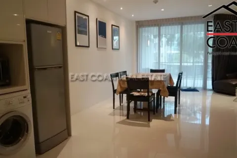 Condominio de 2 dormitorios en Pattaya, Tailandia № 212877 - foto 2