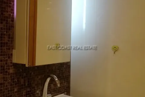 Condominio de 2 dormitorios en Pattaya, Tailandia № 212877 - foto 16