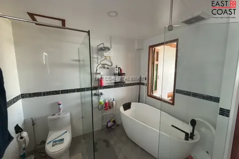 Condominio de 3 dormitorios en Pattaya, Tailandia № 212873 - foto 5