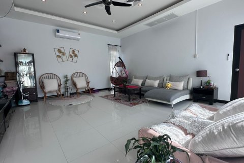 Villa in Phuket, Thailand 3 bedrooms № 156163 - photo 26