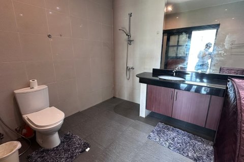Villa in Phuket, Thailand 3 bedrooms № 156163 - photo 11