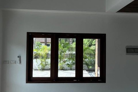 Townhouse in Ko Samui, Thailand 3 bedrooms № 168892 - photo 22