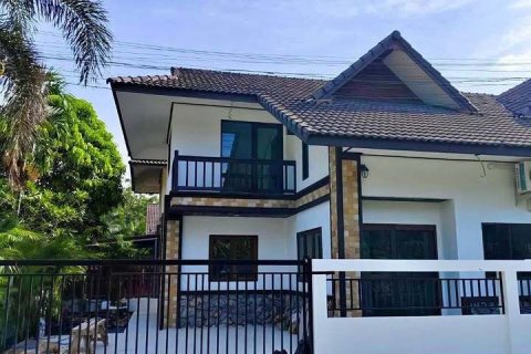 Townhouse in Ko Samui, Thailand 3 bedrooms № 168892