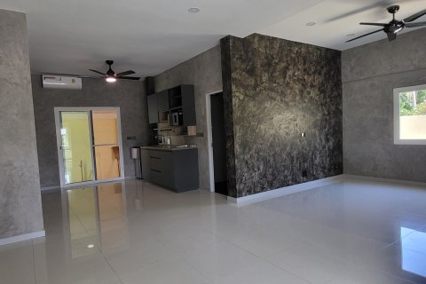 Villa in Cha-am, Thailand 4 bedrooms № 168889 - photo 10