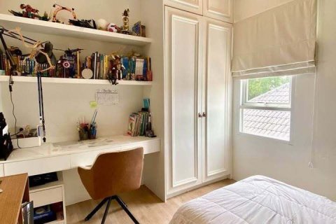 Villa in Phuket, Thailand 3 bedrooms № 168891 - photo 10