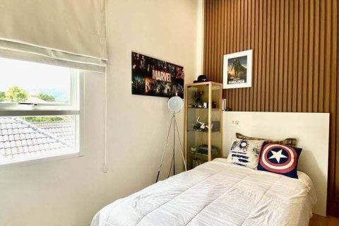 Villa in Phuket, Thailand 3 bedrooms № 168891 - photo 5