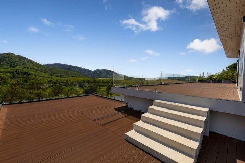 Villa in Phuket, Thailand 4 bedrooms № 168887 - photo 19