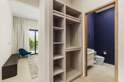 Villa in Phuket, Thailand 4 bedrooms № 168887 - photo 16