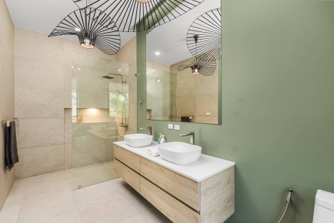 Villa in Phuket, Thailand 4 bedrooms № 168887 - photo 26