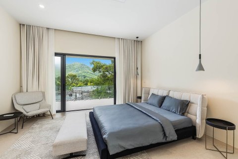 Villa in Phuket, Thailand 4 bedrooms № 168887 - photo 12