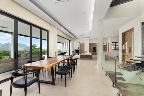 Villa in Phuket, Thailand 4 bedrooms № 168887 - photo 10