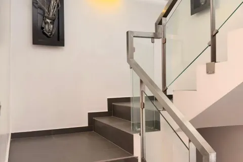 Villa in Phuket, Thailand 4 bedrooms № 168893 - photo 10