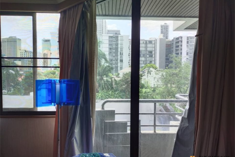 Condo in Bangkok, Thailand, 2 bedrooms № 186583 - photo 3