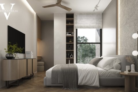 Villa in Phuket, Thailand 3 bedrooms № 165307 - photo 9