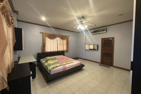 Вилла в Паттайе, Таиланд с 4 спальнями  № 146711 - фото 9