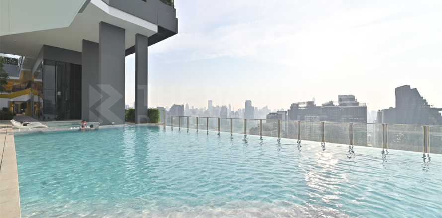 Condo à Bangkok, Thaïlande, 2 chambres  № 186427