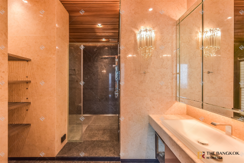 Condo à Bangkok, Thaïlande, 3 chambres № 197417 - photo 8