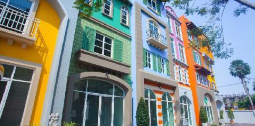 Commercial property in Bangkok, Thailand 204 sq.m. № 192855