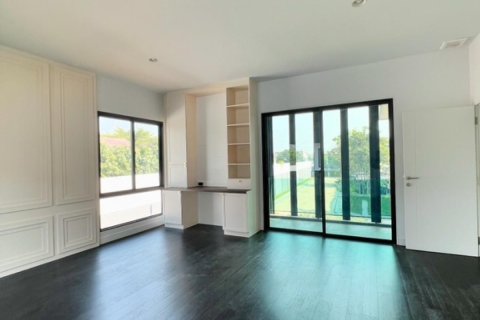 House in Thawi Watthana, Bangkok, Thailand 4 bedrooms № 154836 - photo 5