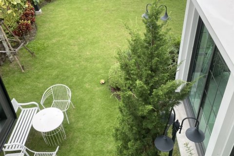 House in Pathum Thani, Thailand 4 bedrooms № 154835 - photo 3