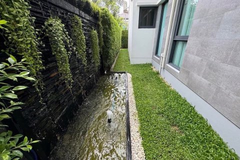 Maison à Bang Kaeo, Thaïlande 5 chambres № 154841 - photo 30