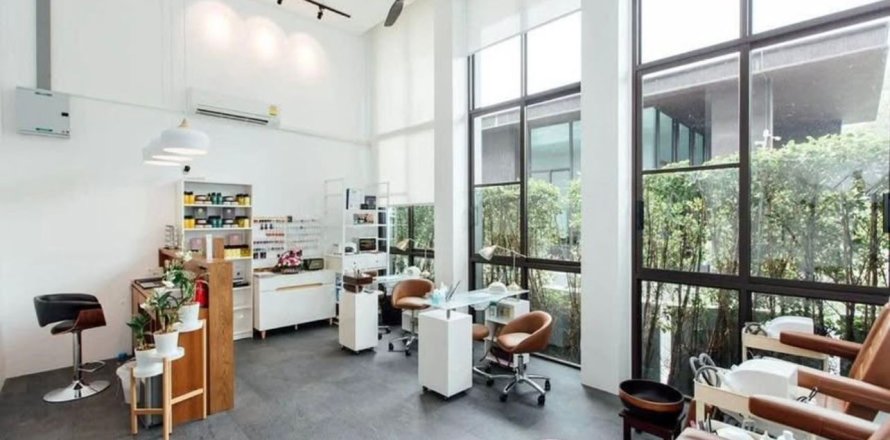 Shophouse in Phuket, Thailand № 154838