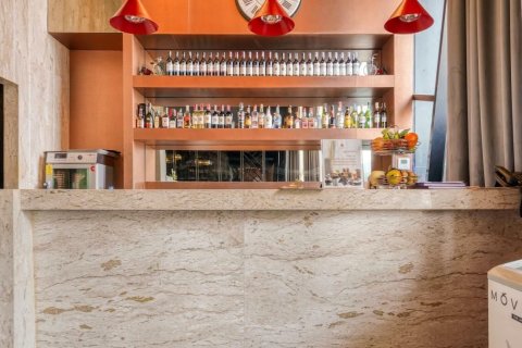 Condo in Bangkok, Thailand, 2 bedrooms  № 157754 - photo 4