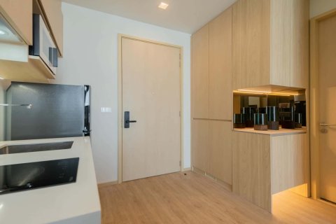 Condo à Bangkok, Thaïlande, 3 chambres  № 157753 - photo 2