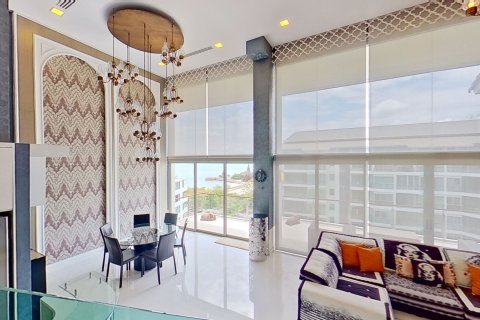 Дуплекс в Паттайе, Таиланд с 3 спальнями  № 138758 - фото 9