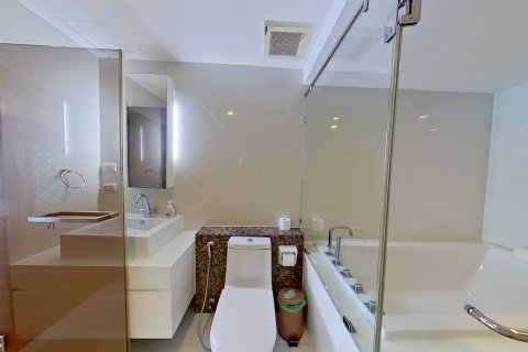 Дуплекс в Паттайе, Таиланд с 3 спальнями  № 138758 - фото 5