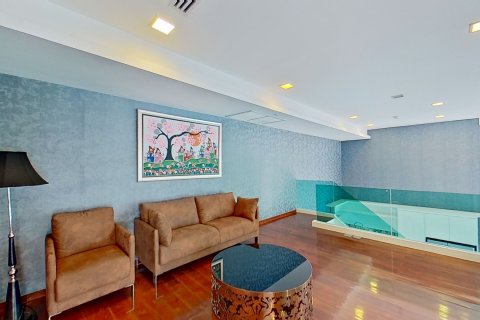 Дуплекс в Паттайе, Таиланд с 3 спальнями  № 138758 - фото 11