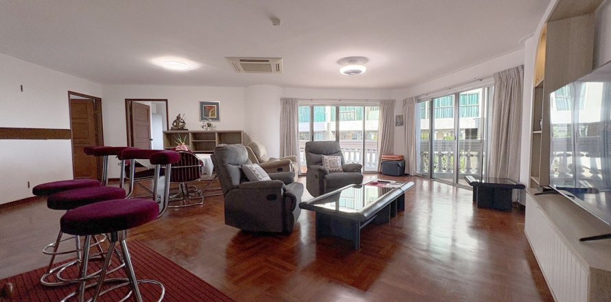 Кондоминиум с 2 спальнями в Паттайе, Таиланд № 138751