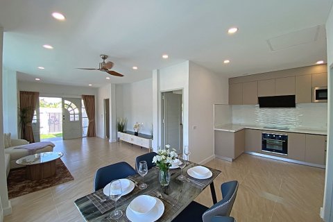 Дом в Хуа Хине, Таиланд с 3 спальнями  № 168091 - фото 10