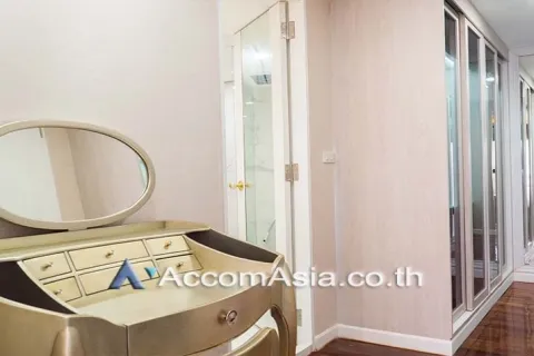 Condominio de 3 dormitorios en Watthana, Bangkok, Tailandia № 214299 - foto 10