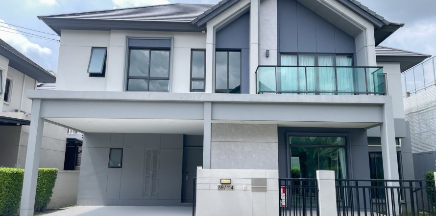 Maison à Bang Kruai, Thaïlande 4 chambres № 147779