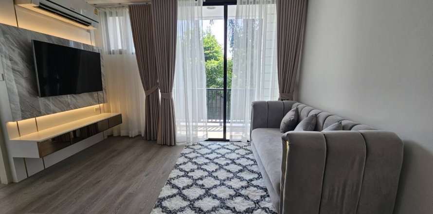 Студия в кондо в Ваттхане, Бангкок, Таиланд № 147778