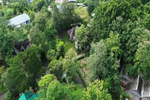 Коммерческая недвижимость в Чиангмае, Таиланд  № 162800