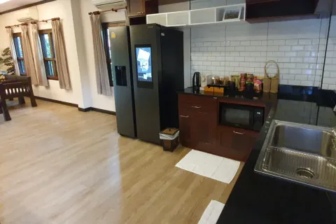 Propriété commerciale à Chiang Mai, Thaïlande 650 m2 № 162804 - photo 17