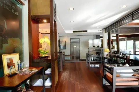 Propriété commerciale à Chiang Mai, Thaïlande 6458 m2 № 162799 - photo 4