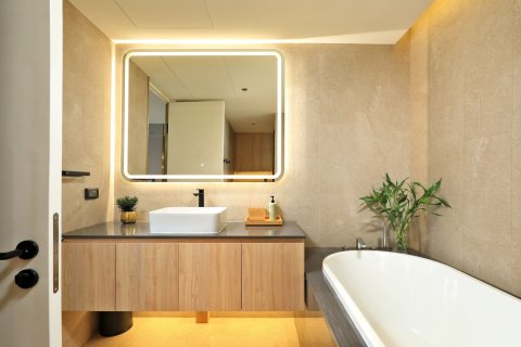 Condo in Phuket, Thailand, 2 bedrooms  № 154246 - photo 27