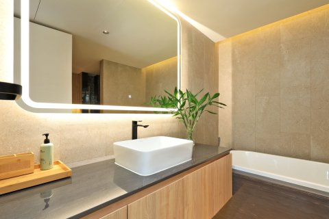 Condo in Phuket, Thailand, 2 bedrooms  № 154246 - photo 26