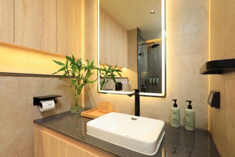 Condo in Phuket, Thailand, 2 bedrooms  № 154246 - photo 10